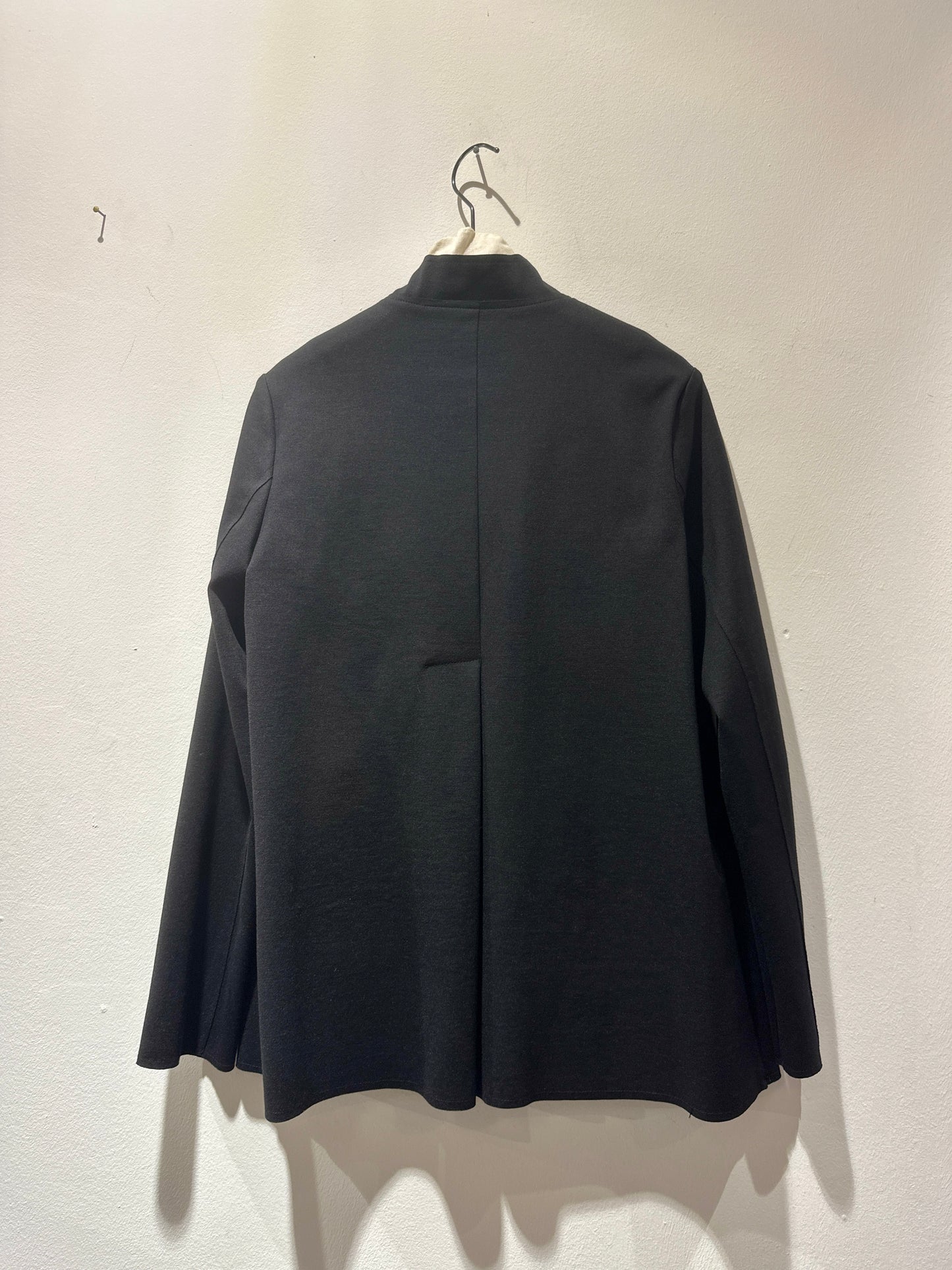 JM Design - Giacca liscia scollo a V, Nero