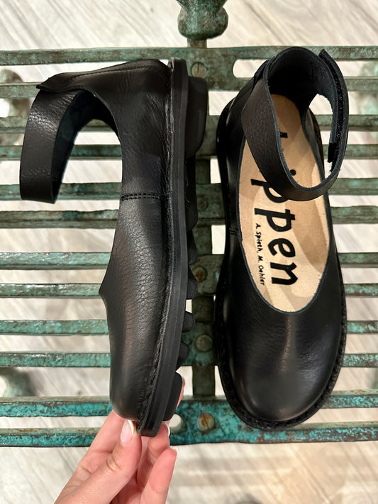 TRIPPEN - Sandalo Core Black