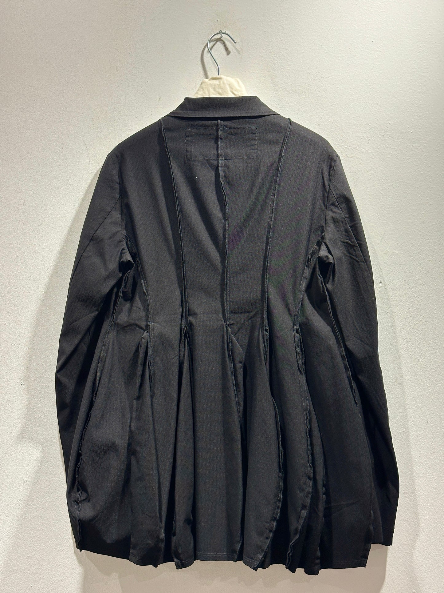 RUNDHOLZ - Giacca nervature sfiancata, Black