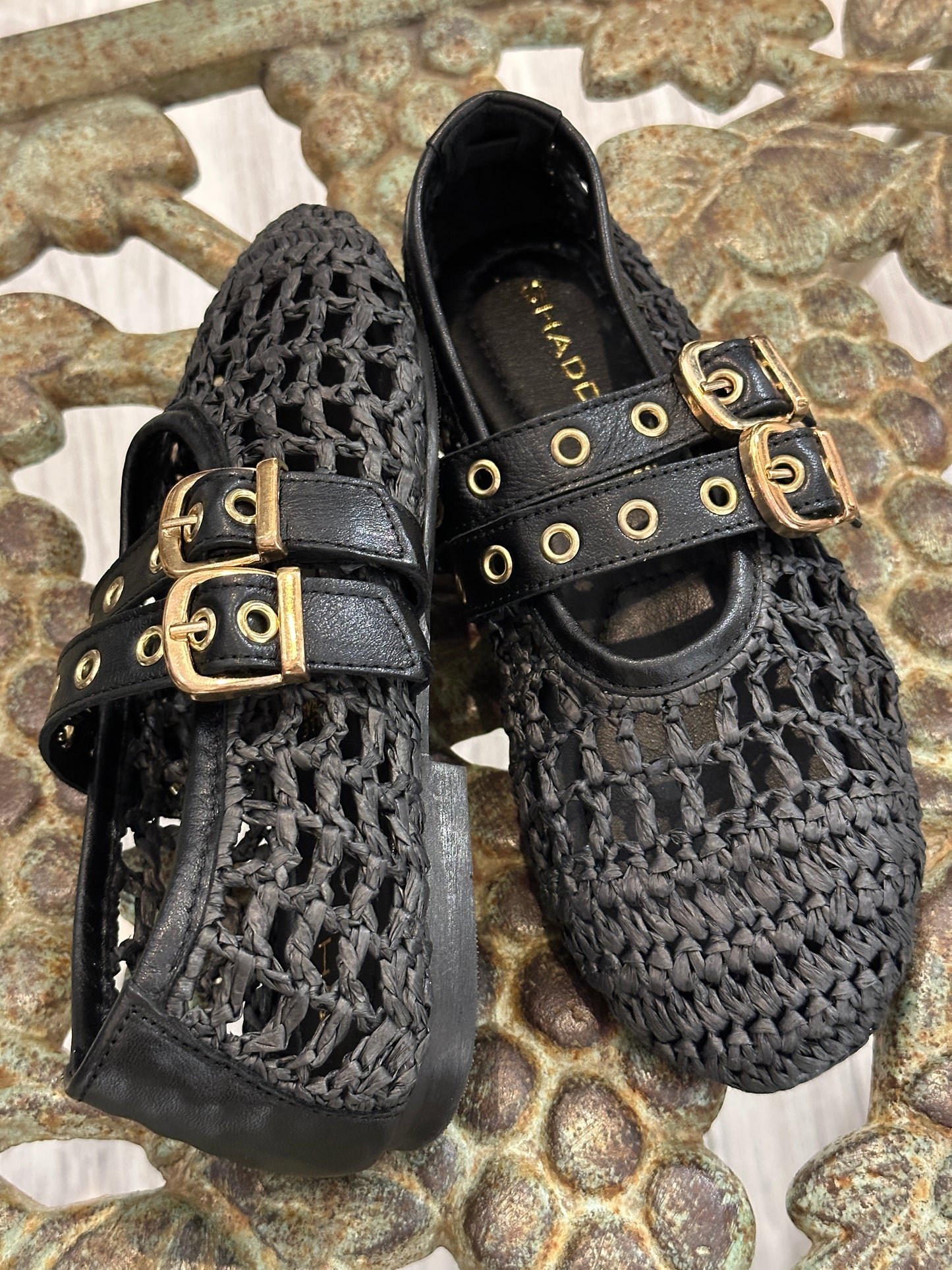 SHADDY - Ballerina traforata con fibbie, Nero