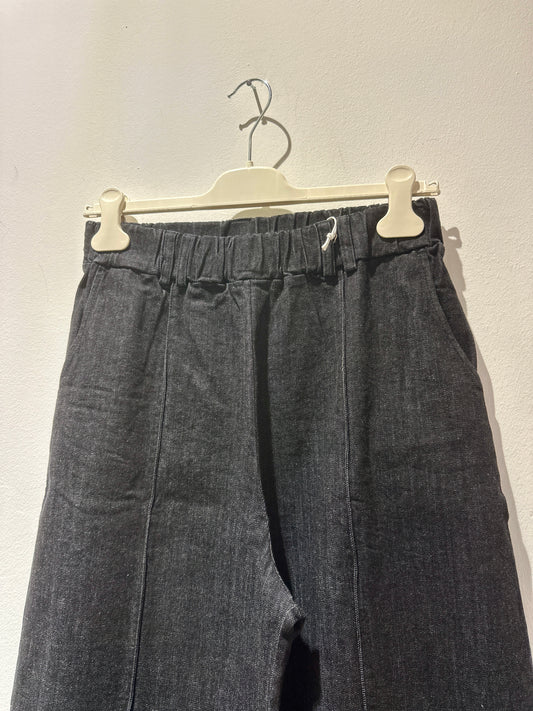 ThiPo - Pantalone denim a zampa, Nero