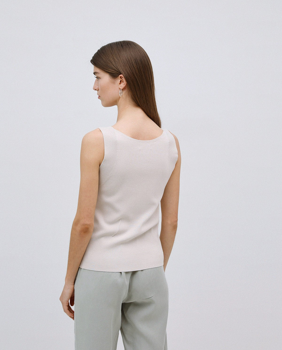 YERSE - Top scollo a V, Beige