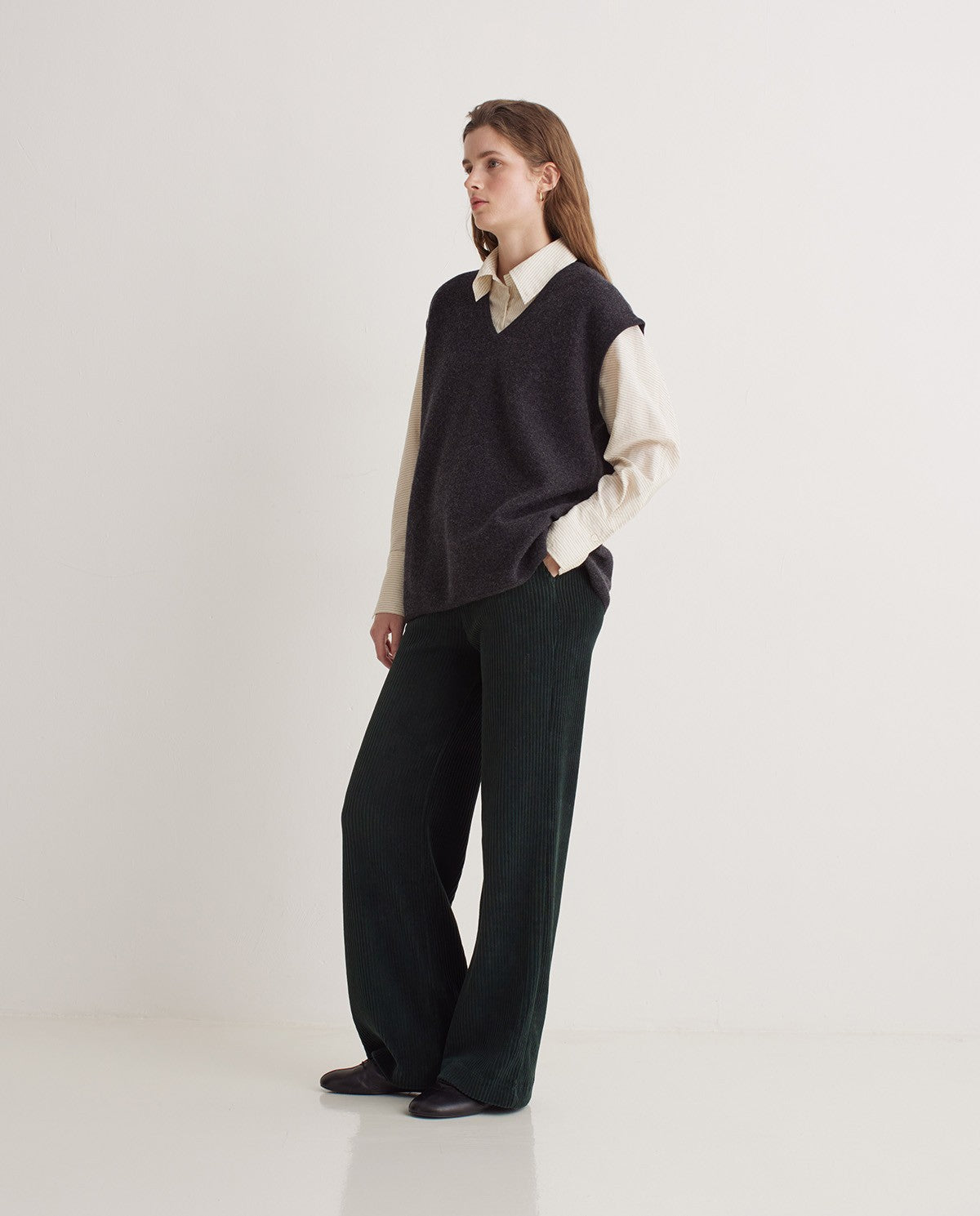 YERSE - Pantalone in velluto a coste, Dark Forest