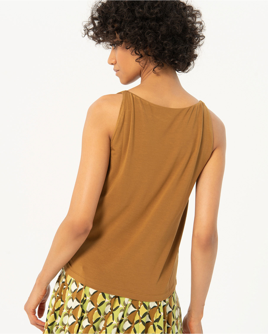 SURKANA - T-shirt spalline larghe, Tabacco