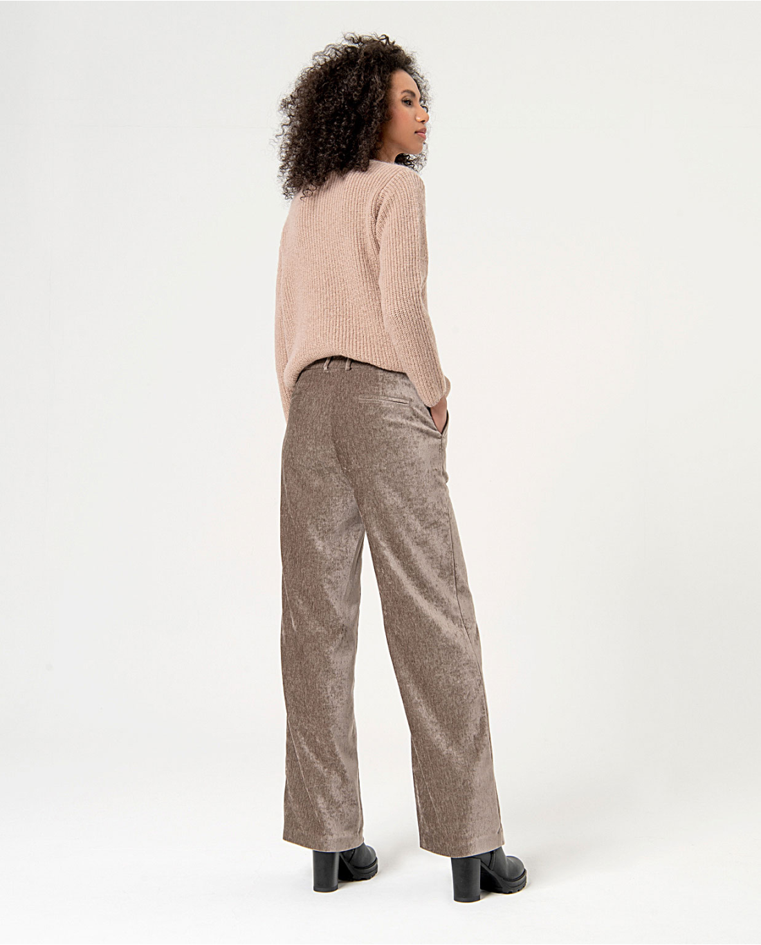 SURKANA - Pantalone wide leg in velluto, Pietra