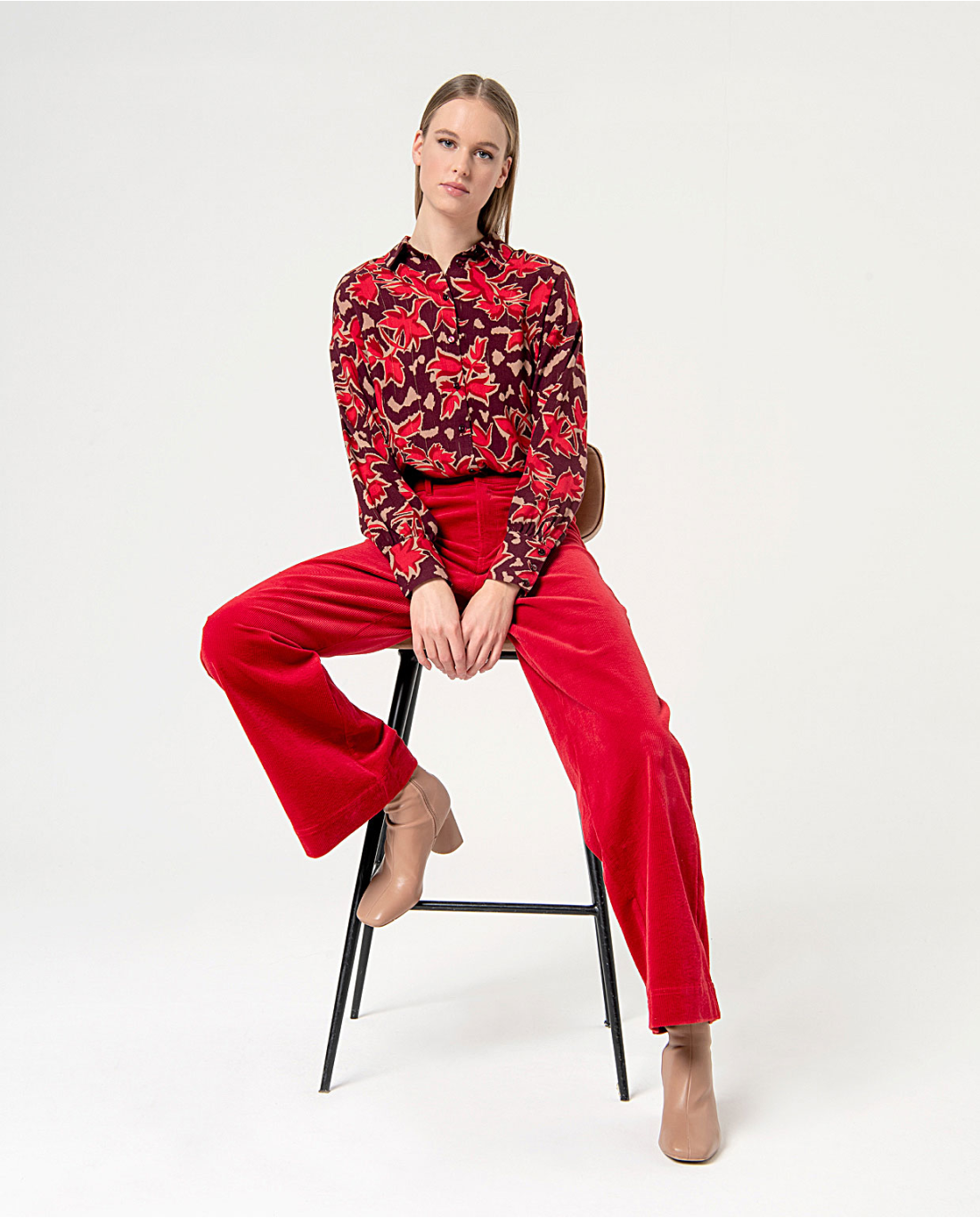 SURKANA - Pantalone wide leg in velluto, Rosso
