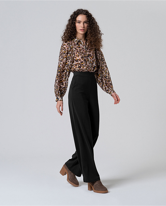 SURKANA - Pantalone morbido con dettaglio in vita, Nero