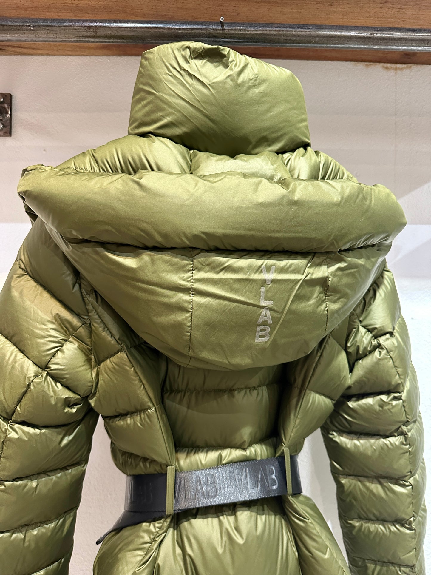 VLAB - Piumino con cintura, Verde