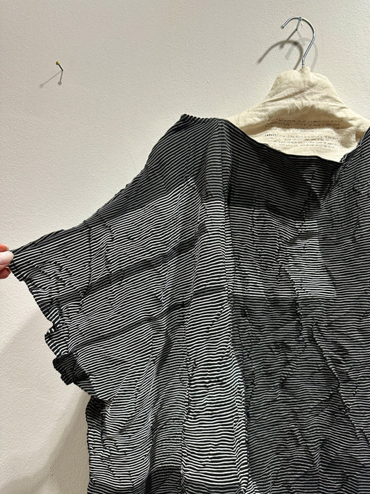 KNIT KNIT - T-shirt lunga stropicciata