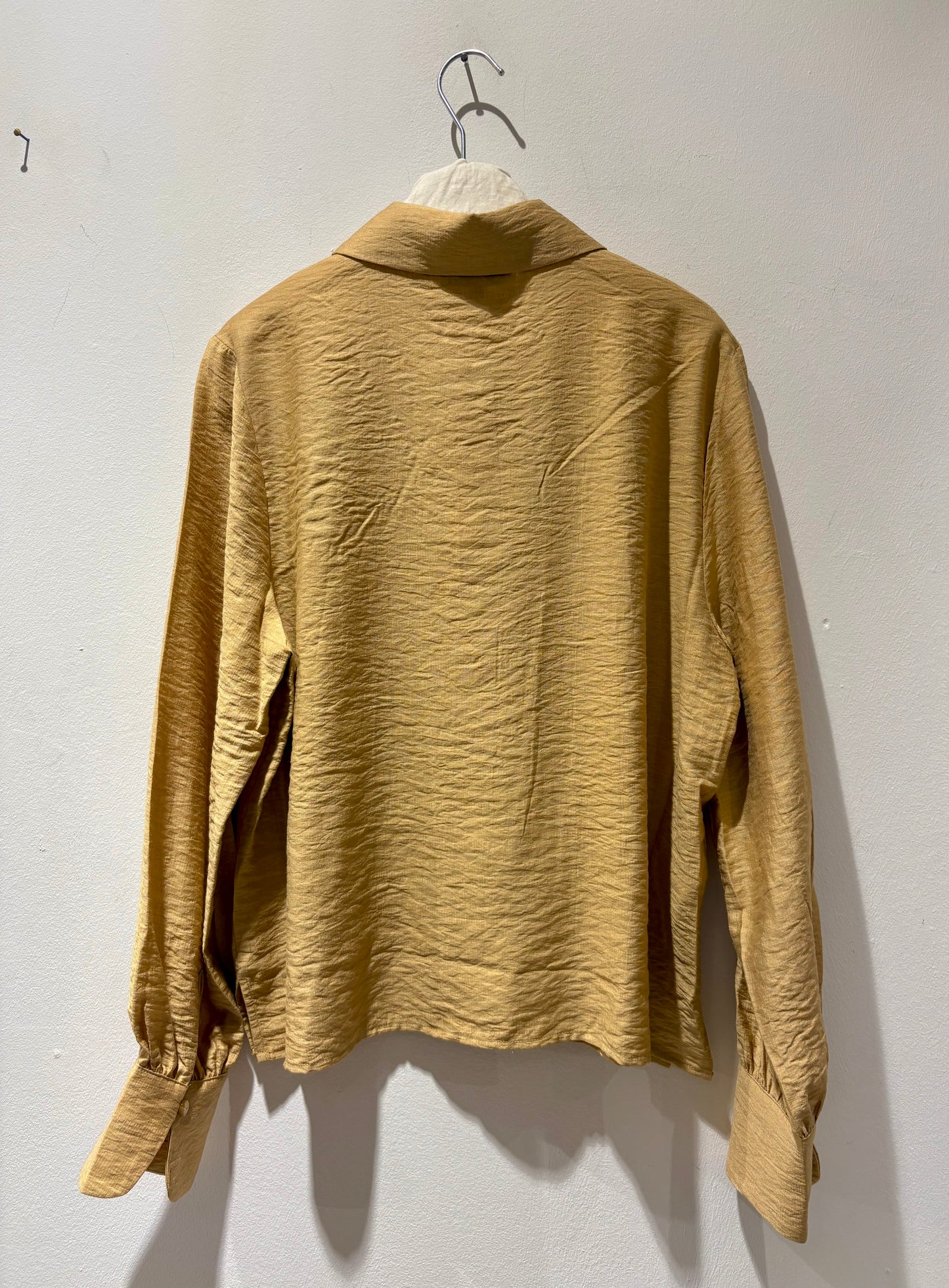 SURKANA - Camicia in viscosa con volant, Beige