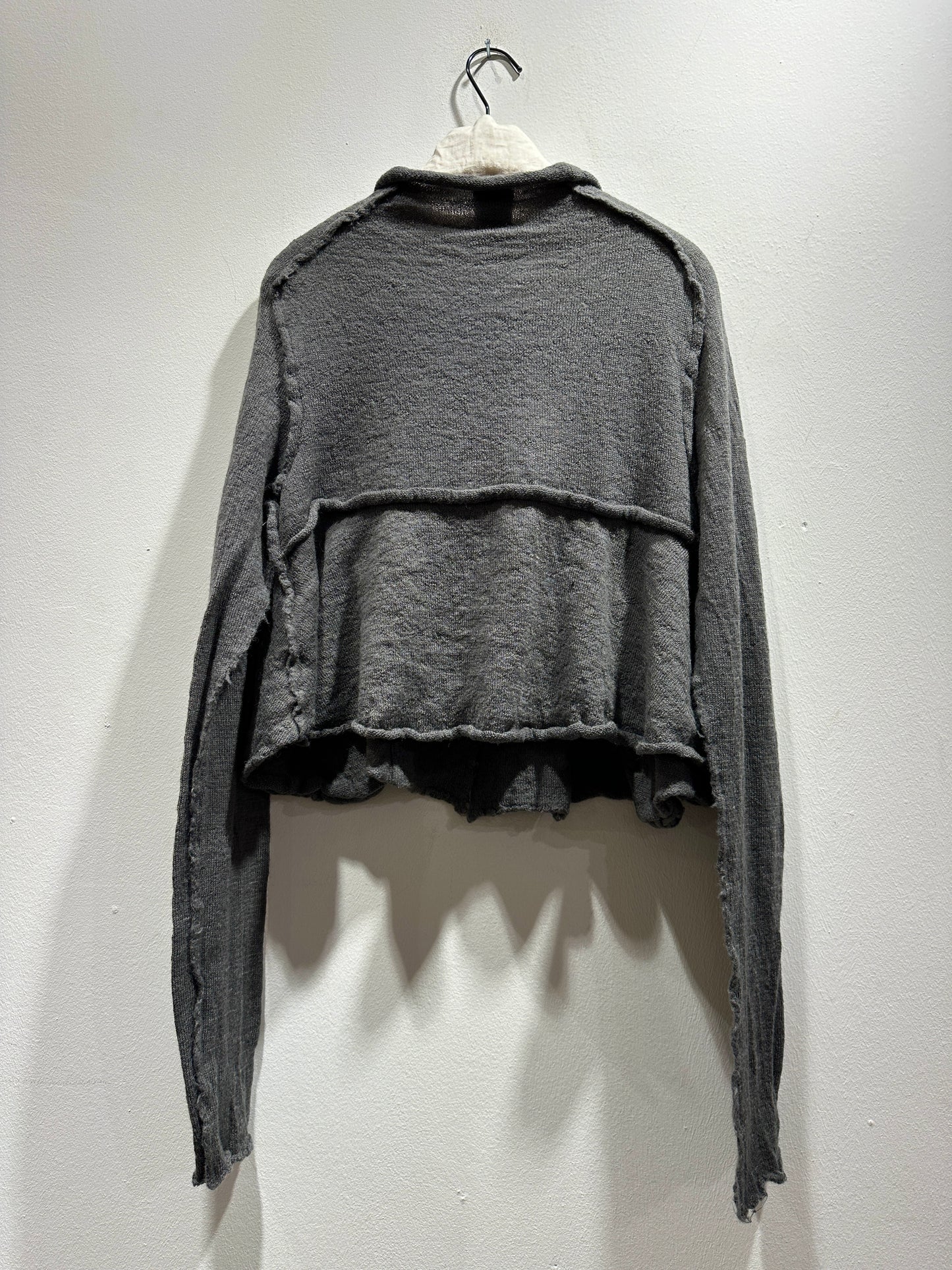 RUNDHOLZ - Cardigan Crop, Rock