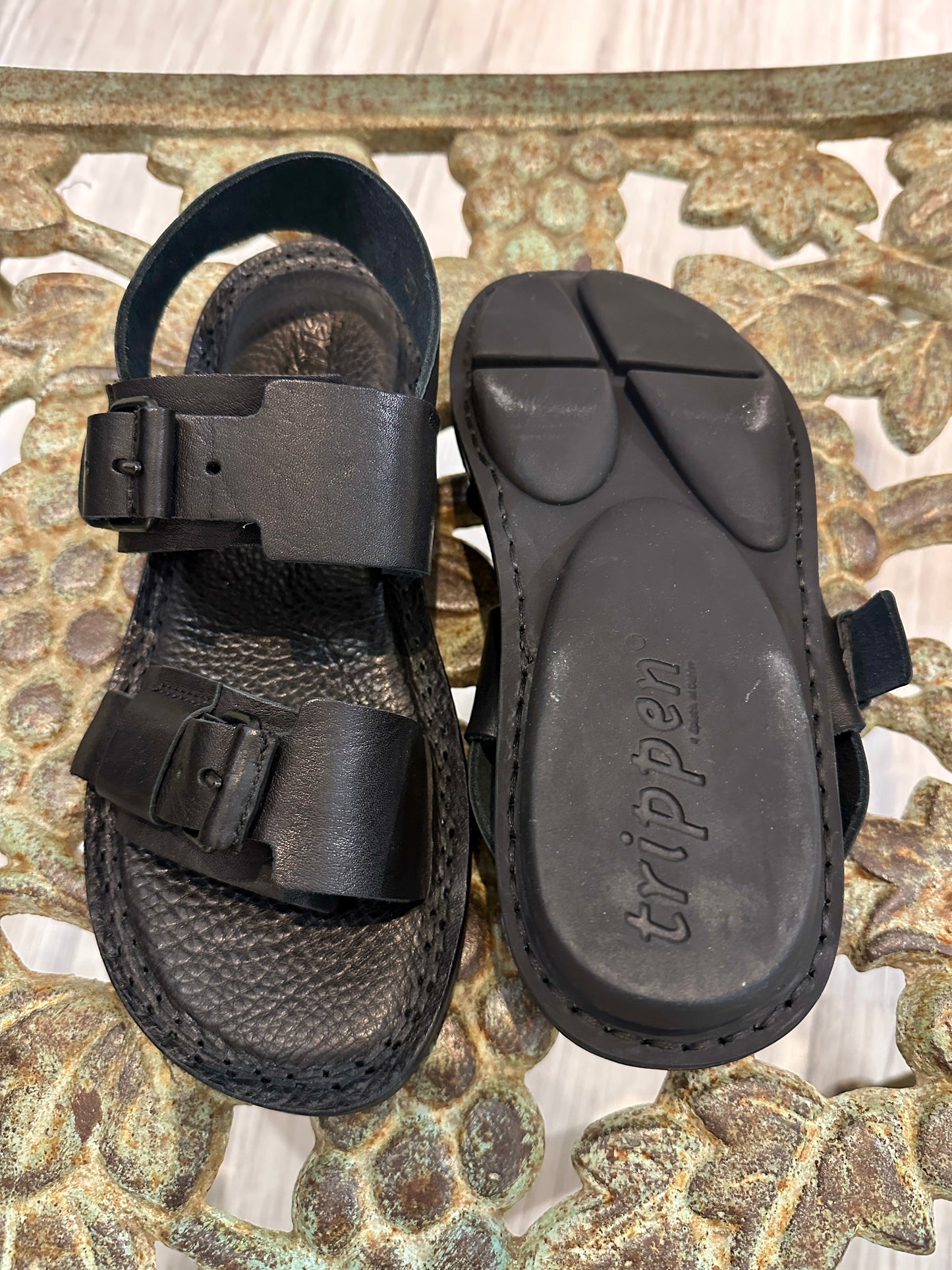 TRIPPEN - Sandalo Review Black