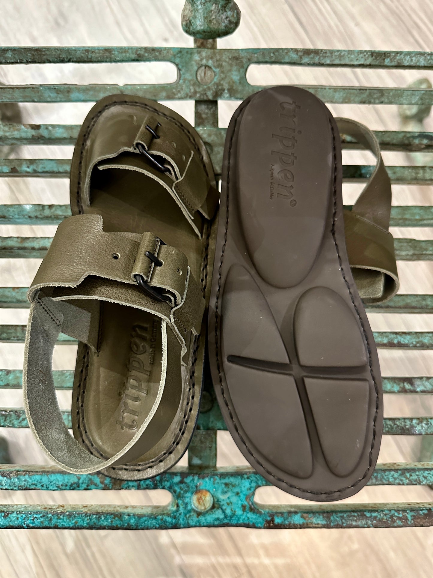 TRIPPEN - Sandalo Review Grey