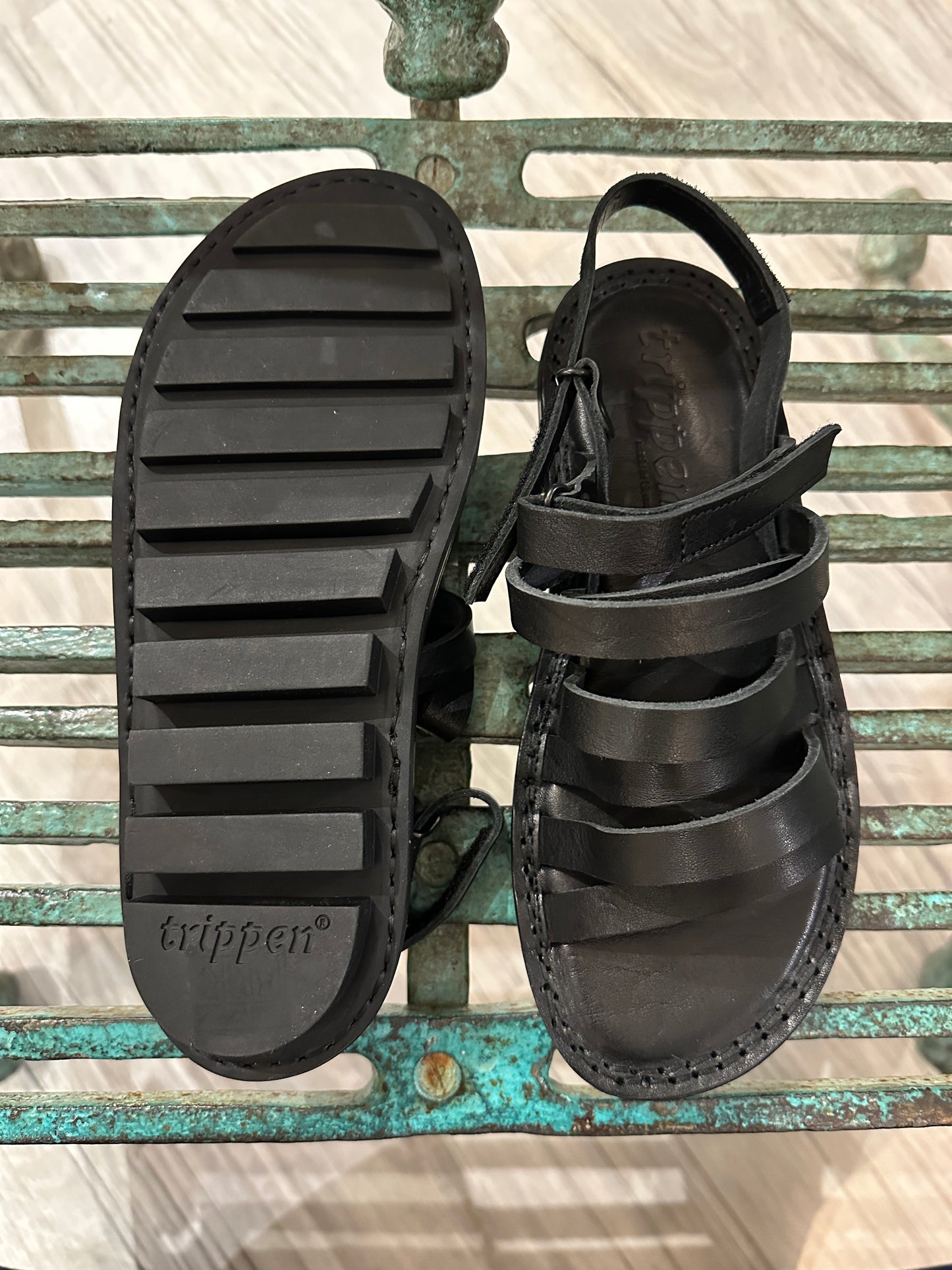 TRIPPEN - Sandalo Growth Black