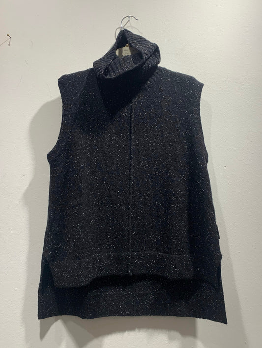 ALESSIA SANTI - Dolcevita smanicato in lana con inserti, Nero