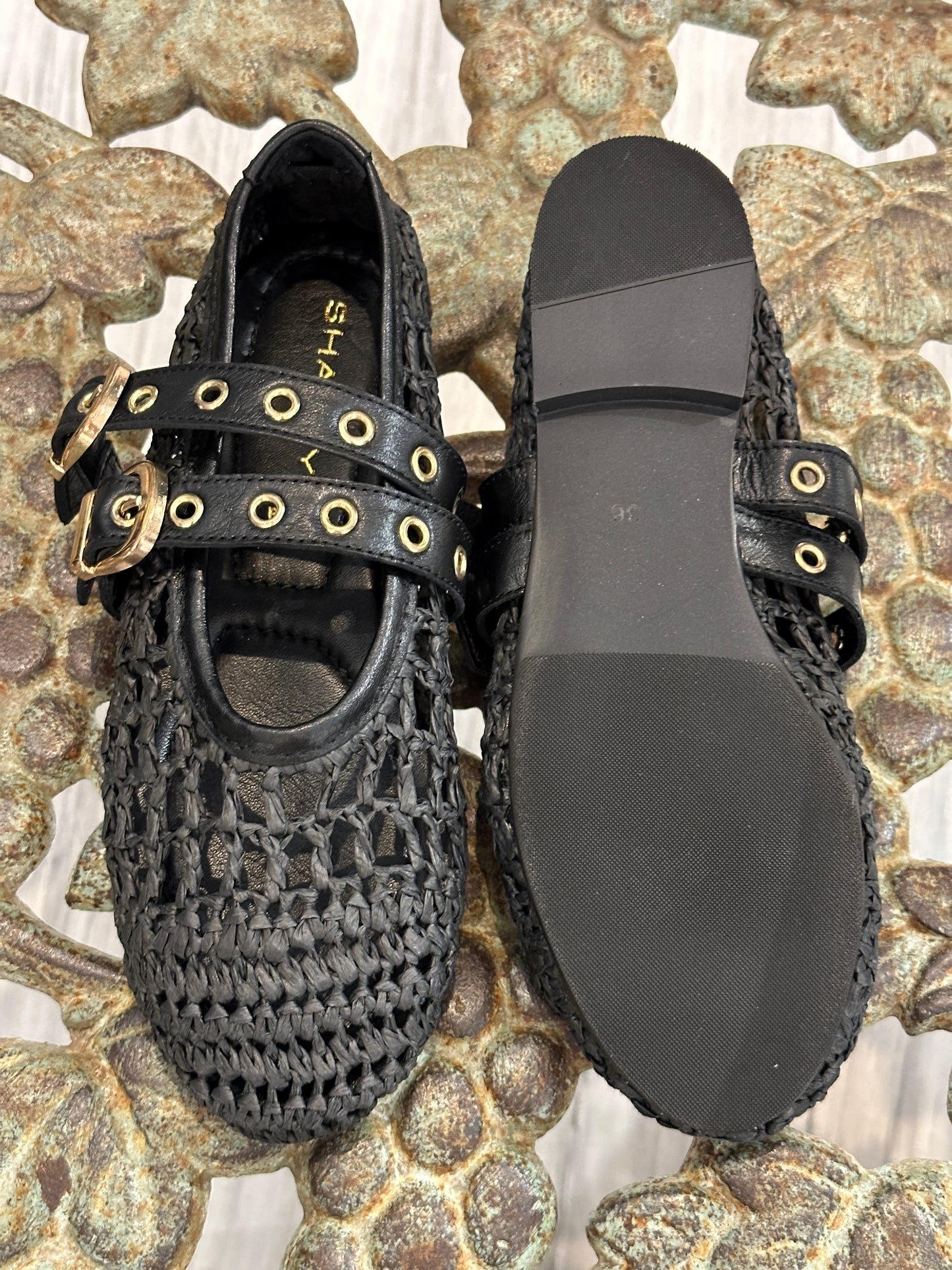 SHADDY - Ballerina traforata con fibbie, Nero