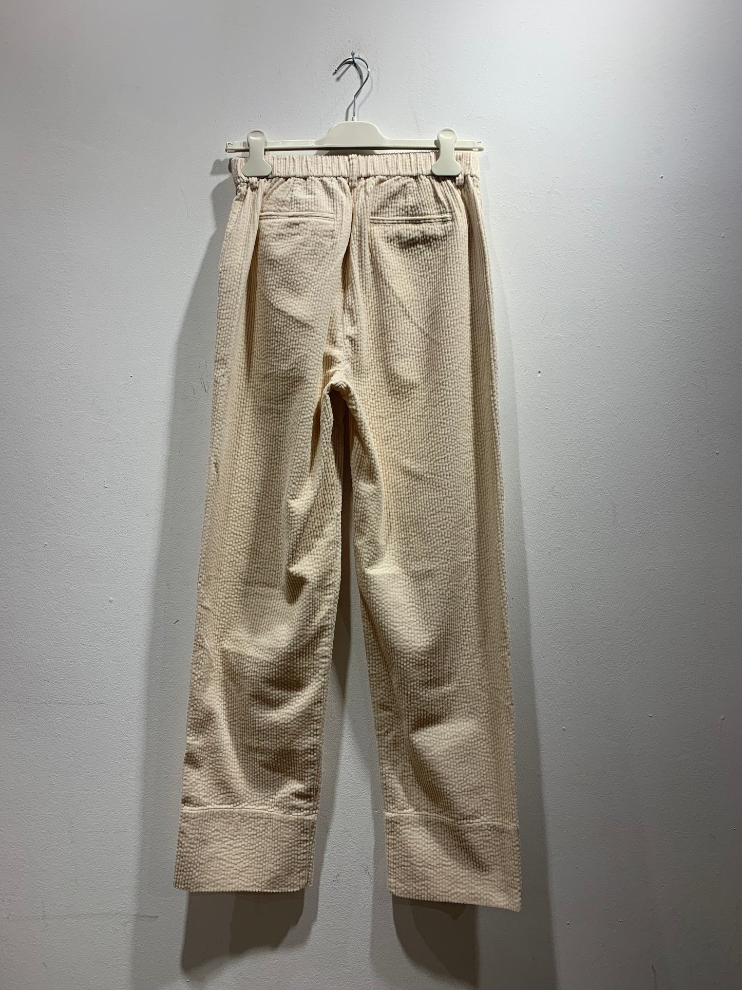 YERSE - Pantalone in velluto, Ecru