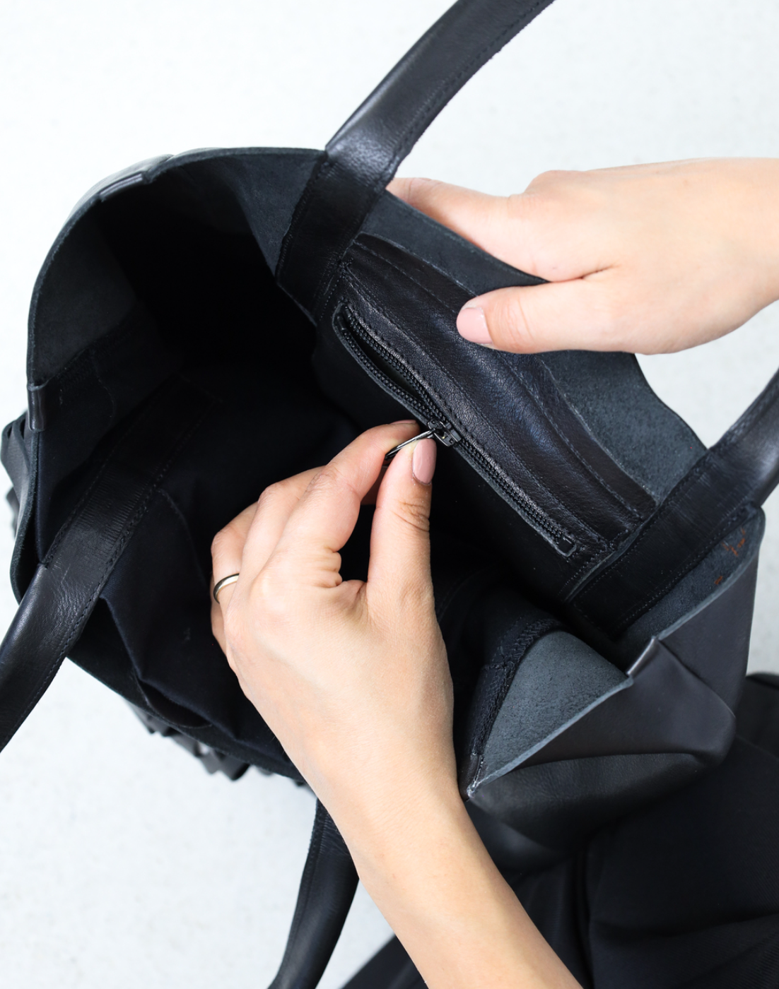 TRIPPEN - Borsa Net Black