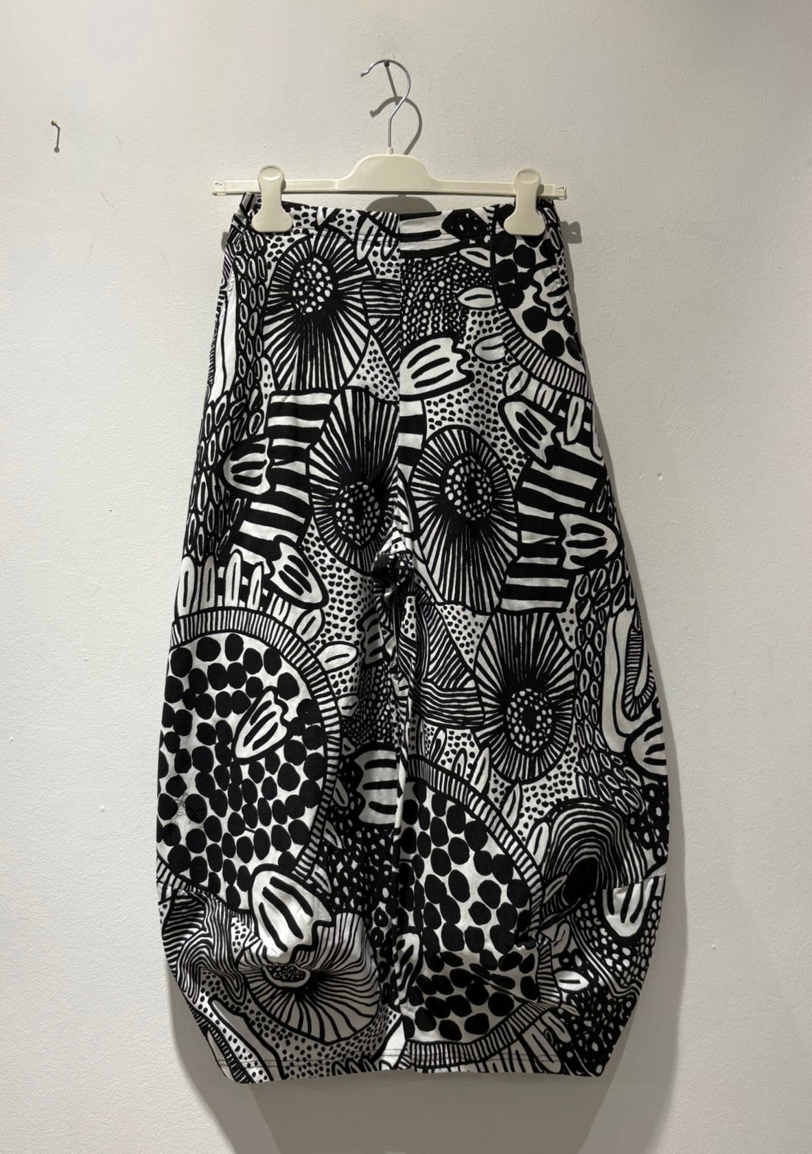RUNDHOLZ - Pantalone balloon fantasia, Black Print