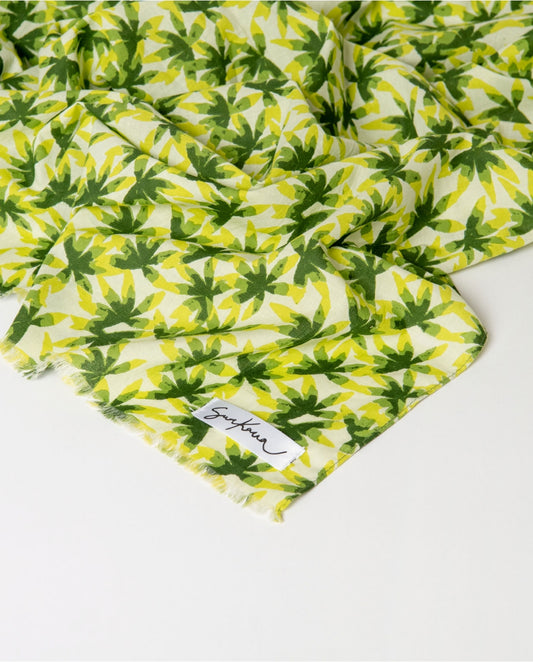 SURKANA - Foulard rettangolare stampato con frange corte, Verde Chiaro