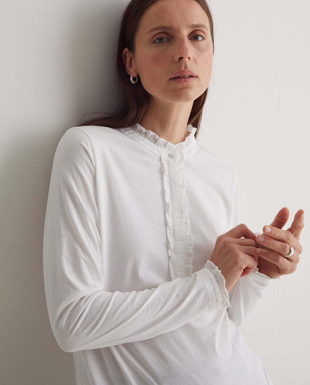 YERSE - Blusa con volant, Bianco