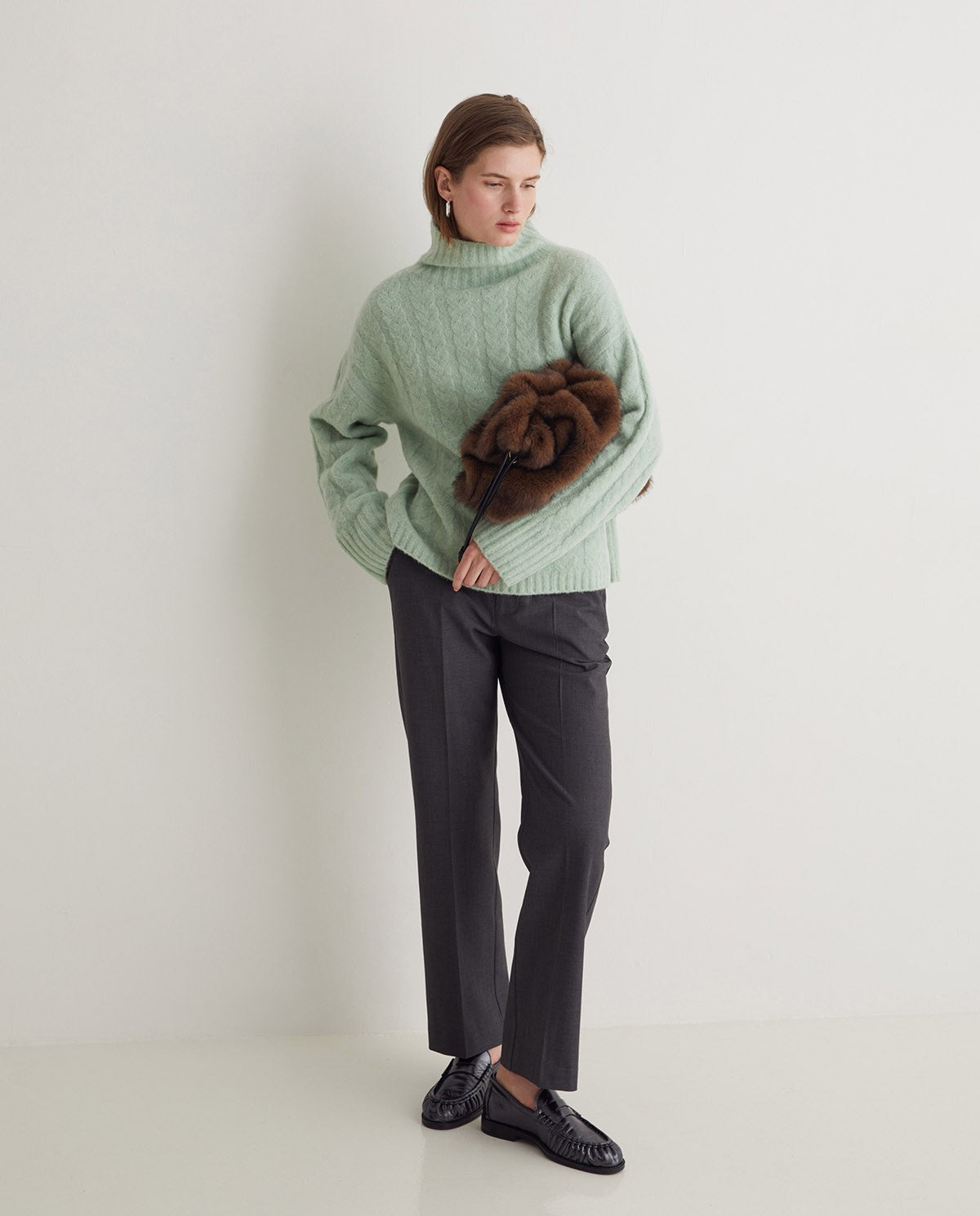 YERSE - Dolcevita trecce misto lana, Verde Chiaro