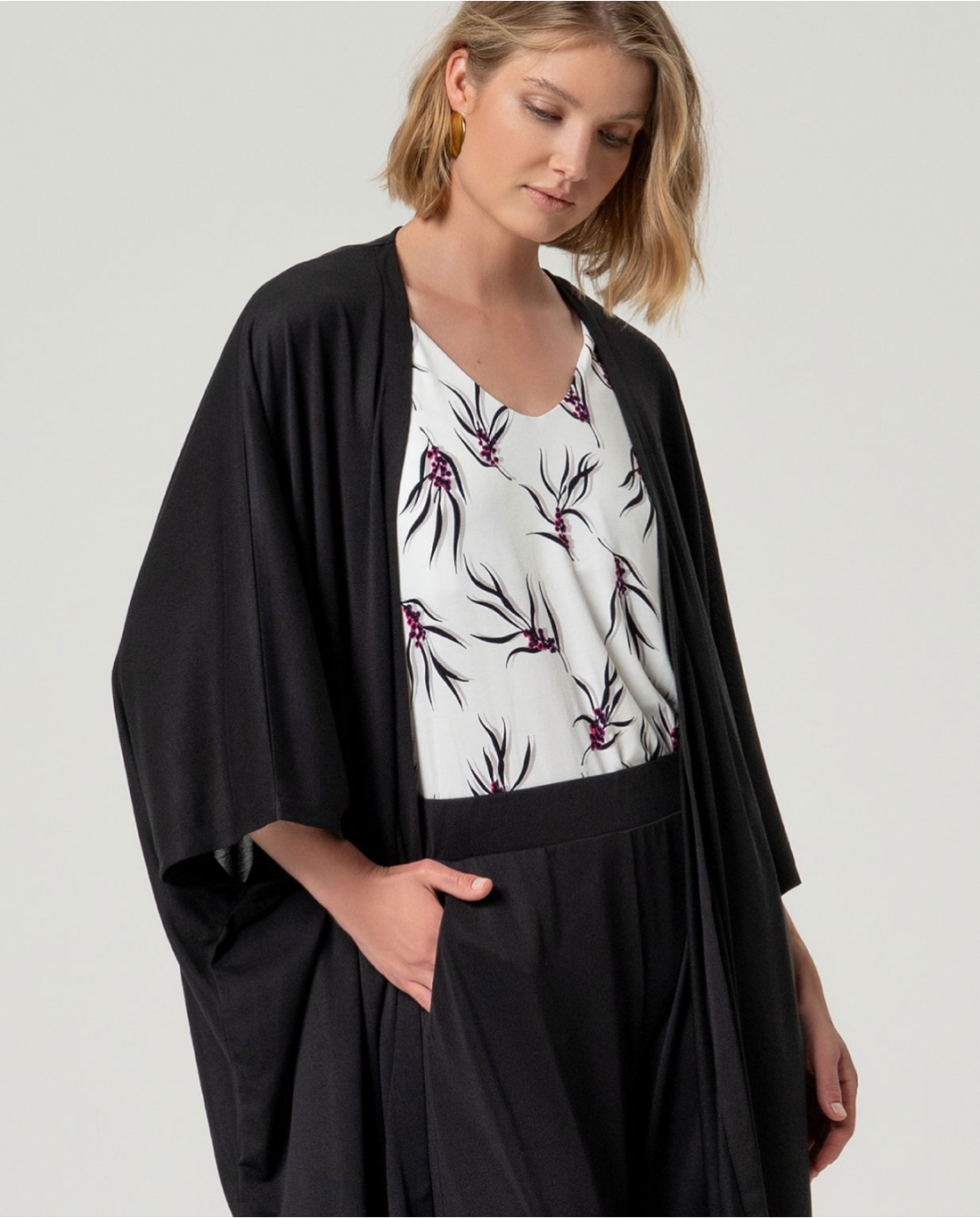 SURKANA - Kimono lungo, Nero