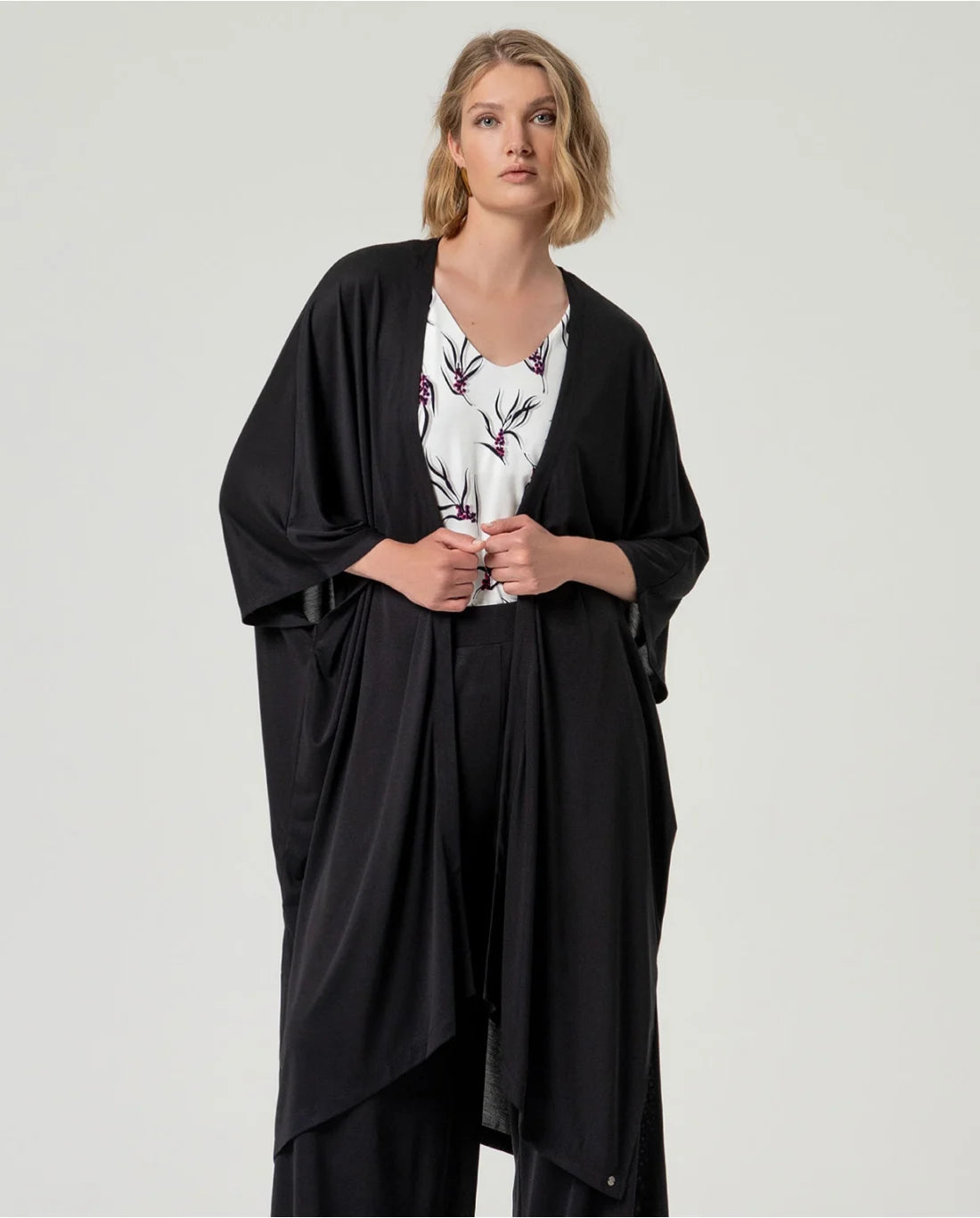 SURKANA - Kimono lungo, Nero