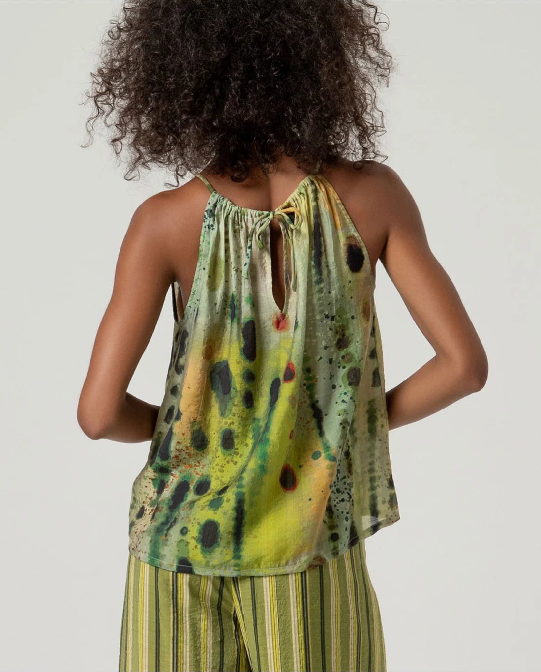SURKANA - Top stampato scollo halter, Verde