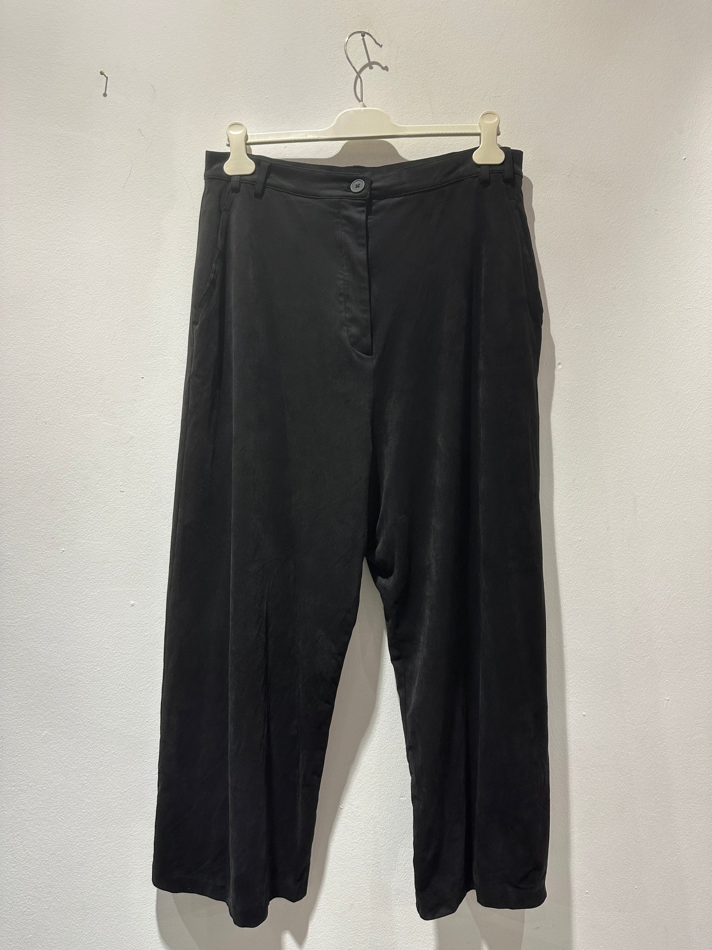 RUNDHOLZ - Pantalone in cupro, Black