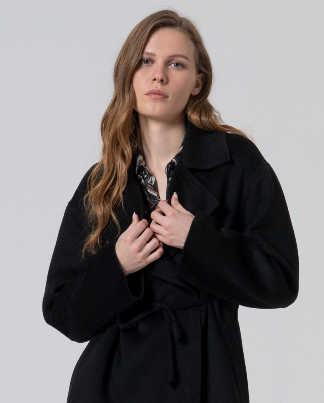 SURKANA - Cappotto in lana, Nero