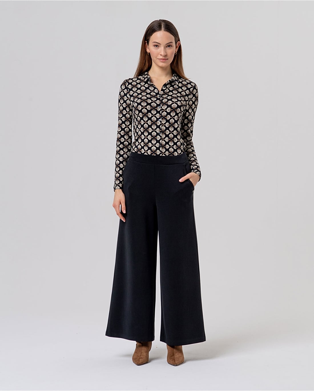 SURKANA - Pantalone in maglia di modal Nero