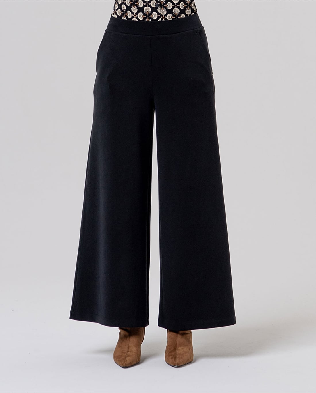 SURKANA - Pantalone in maglia di modal Nero