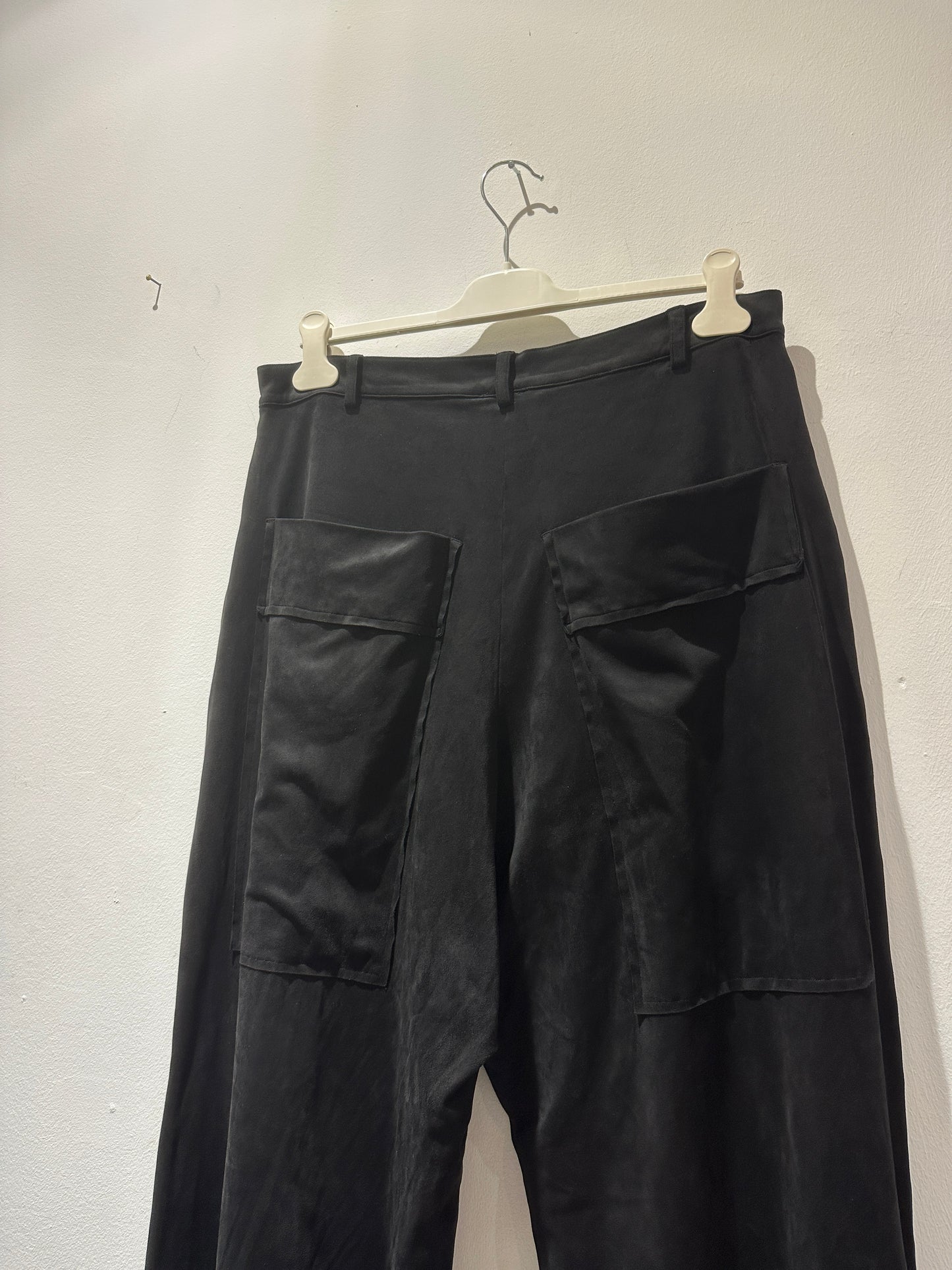 RUNDHOLZ - Pantalone in cupro, Black