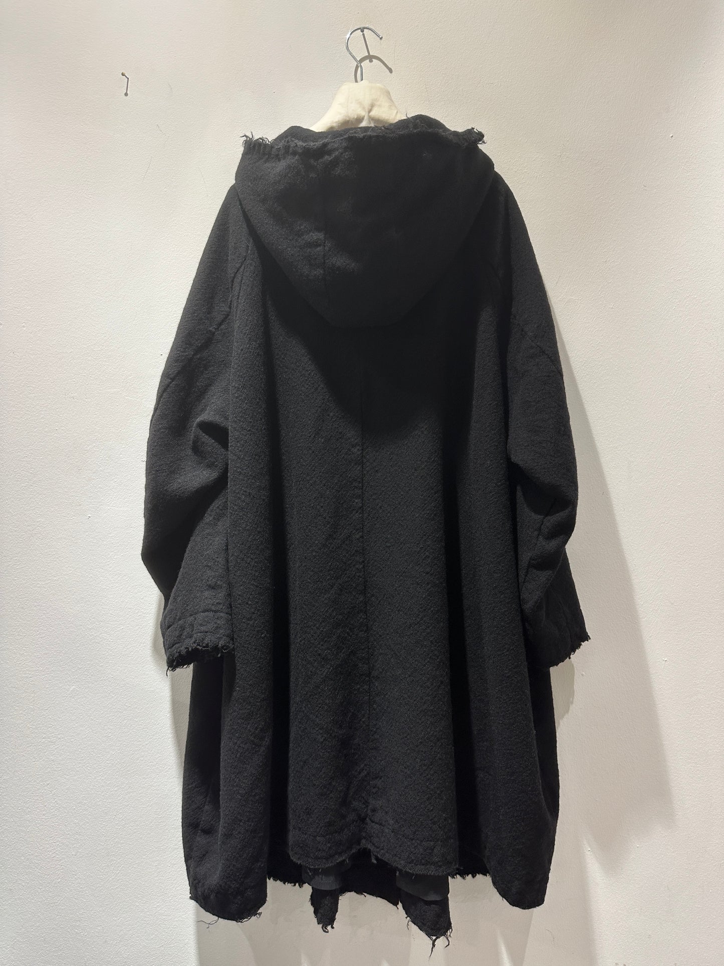 RUNDHOLZ - Cappotto in lana con cappuccio, Black