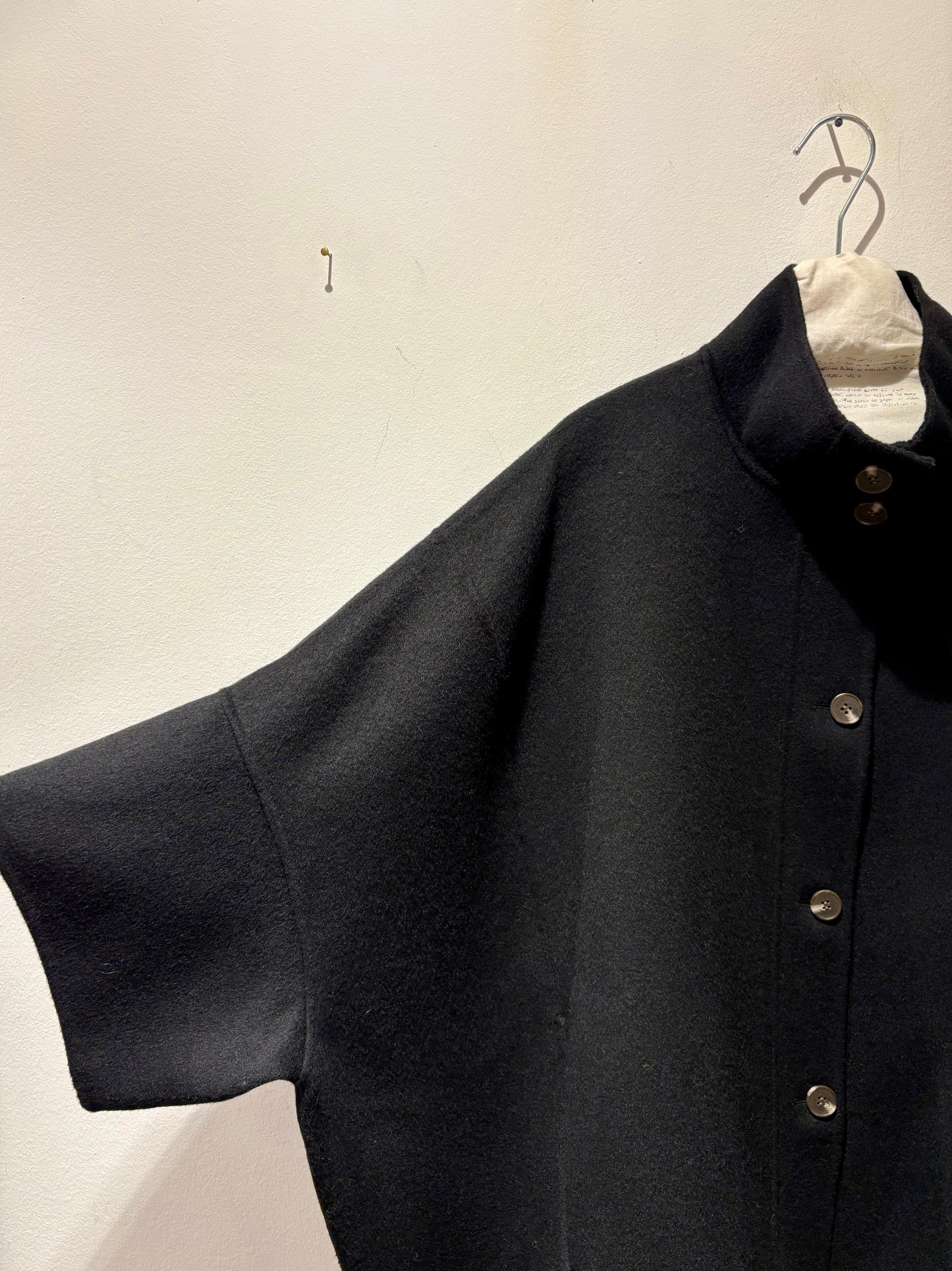 YERSE - Mantella con frange, Nero