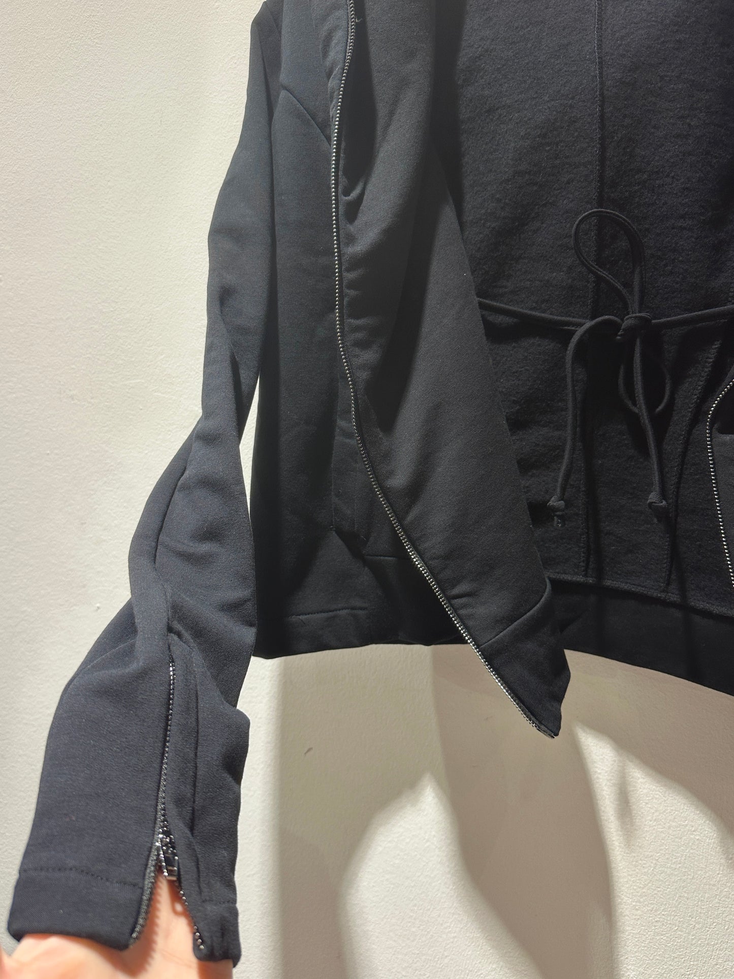 JM Design - Felpa crop con cappuccio, Nera