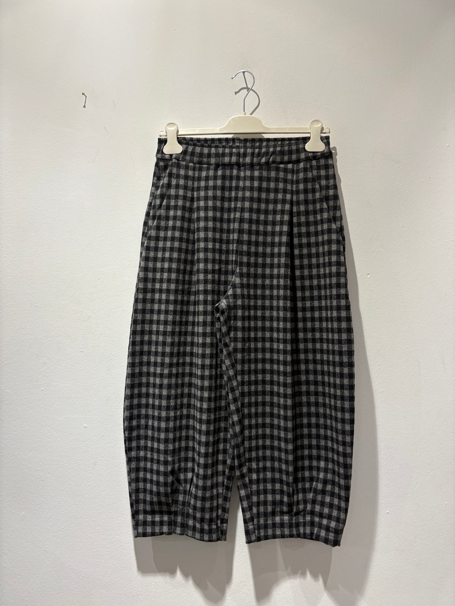 MAMA B - Pantalone Bianco JQ - quadri grigio/nero
