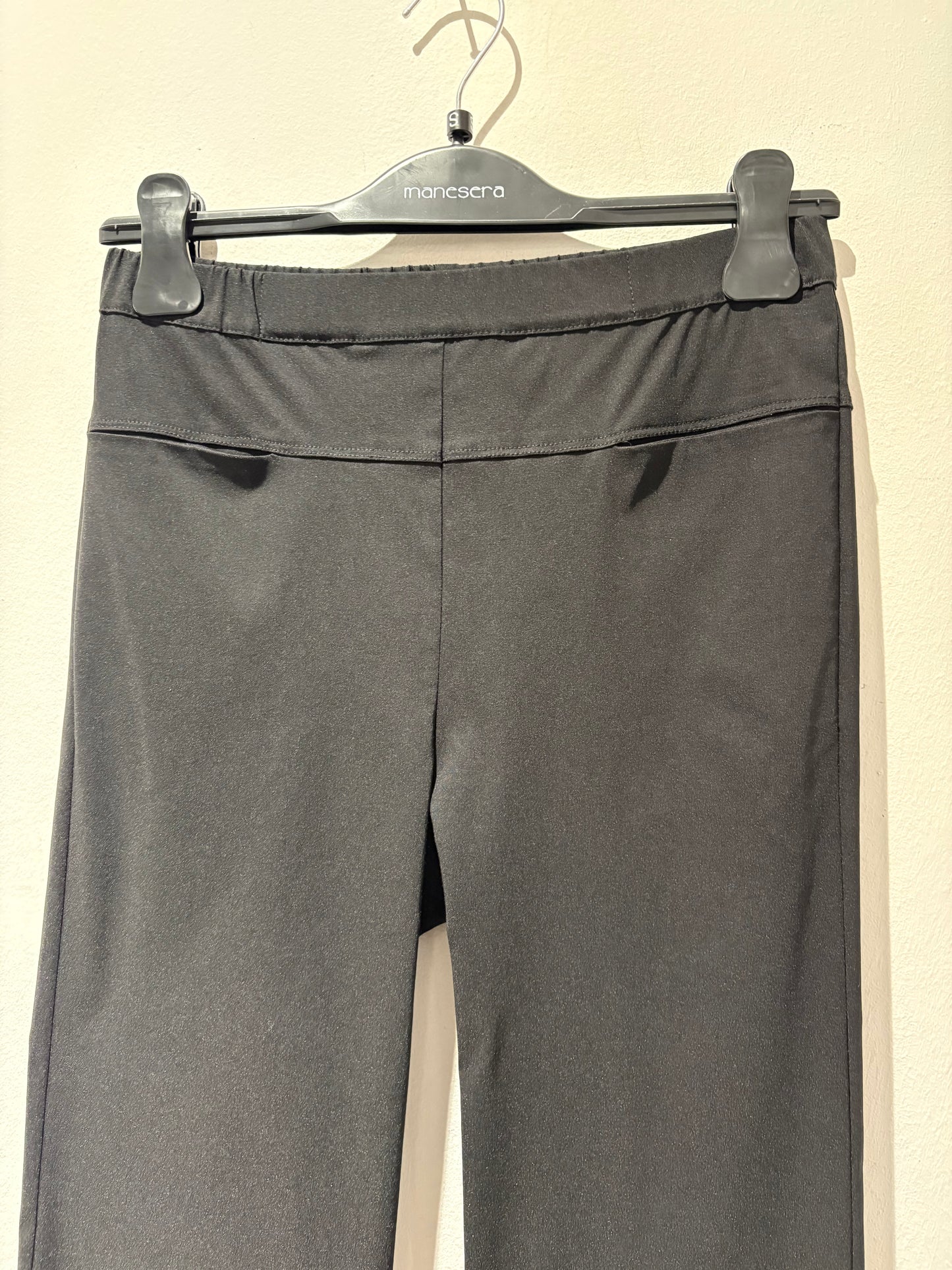 MANESERA - Pantalone zampetta nero