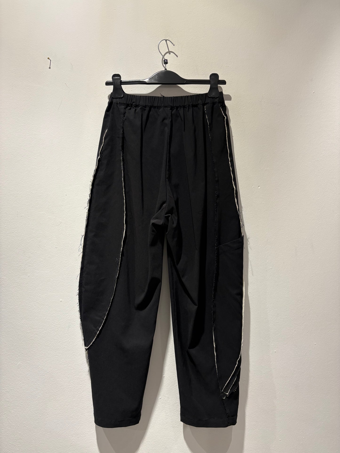MANESERA - Pantalone ovetto con inserti