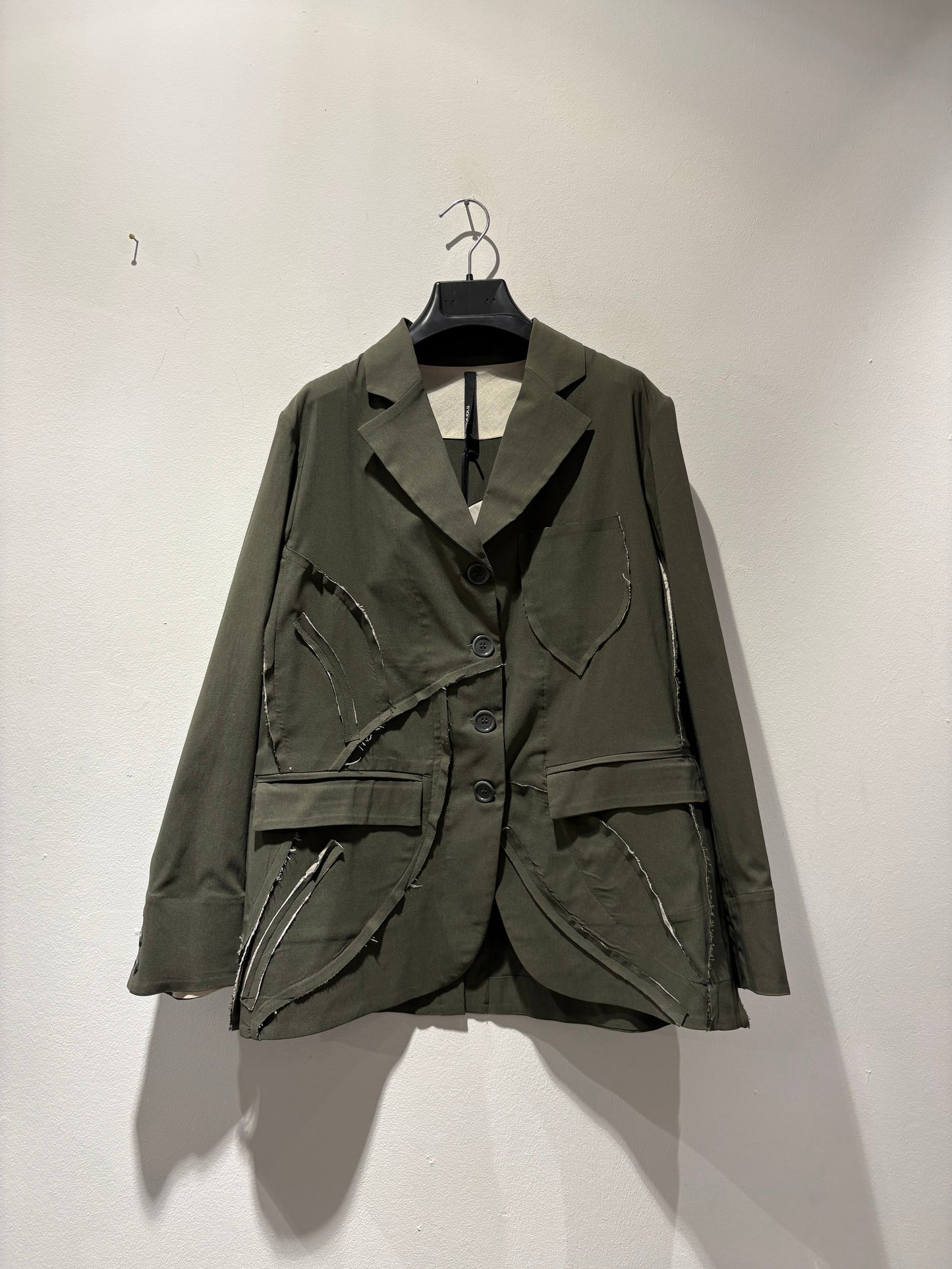 MANESERA - Giacca con inserti e tagli verde militare