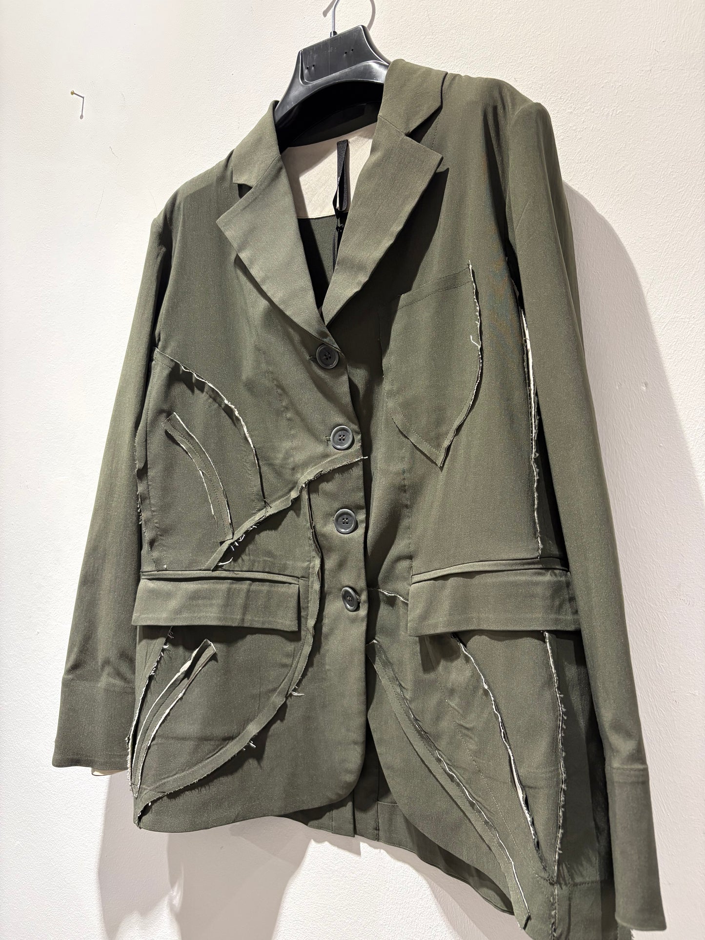 MANESERA - Giacca con inserti e tagli verde militare